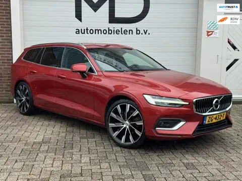 Volvo V60 2.0 D4 Inscription - Dealer onderhouden - Trekhaak
