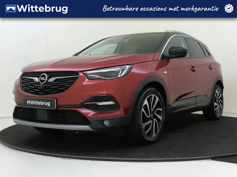 Opel Grandland X 1.2 Turbo Innovation | Leder | Stoelkoeling en Stoelverwarming | Camera |