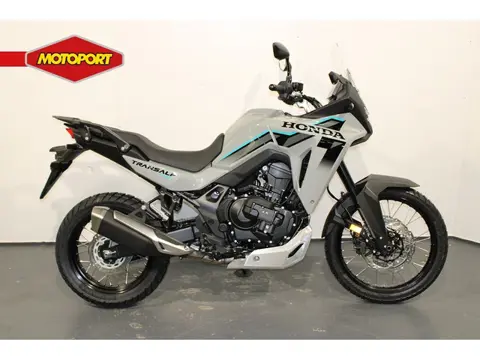 Honda XL 750 Transalp E-Clutch (bj 2026)