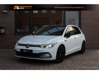 Volkswagen Golf 1.5 eTSI Style *ACC*Memory*Blind spot*Stoelverwarming