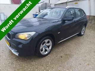 BMW X1 sDrive18i Executive Automaat | Clima | Navi  | Pano | Leder memory seats | - COMING SOON