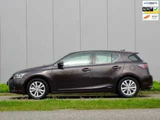 Lexus CT 200h Luxury Sport | Leer | Navi | NL | Trekhaak |
