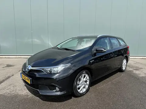 Toyota Auris Touring Sports 1.8 Hybr. Black Ed. CAMERA | STOELVERWARMING !