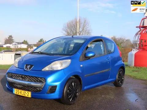 Peugeot 107 1.0-12V Sublime *Airco