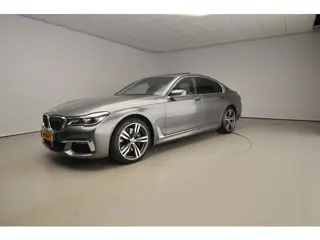 BMW 7 Serie 730d xDrive | M-Sportpakket | Laserlicht | Leder | HUD | Active cruise | Schuifdak | Key