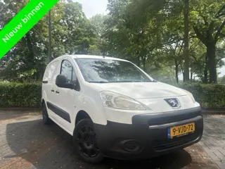 Peugeot Partner 190C 1.6 HDI Airco/Cruise/3per (bj 2010)