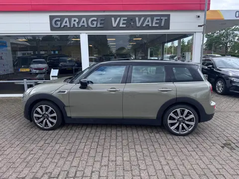 MINI Clubman 1.5 Cooper MINI Yours (bj 2020, automaat)
