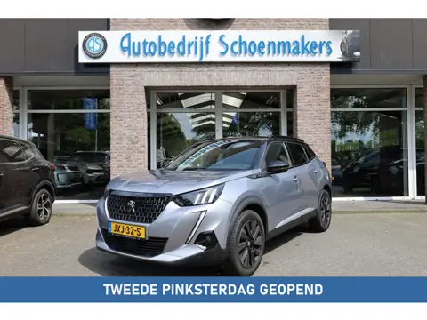 Peugeot 2008 1.2 PureTech GT Pack 131PK!! ALCANTARA/LEER CAMERA STOELVERWARMING CARPLAY DUO-TONE DAB