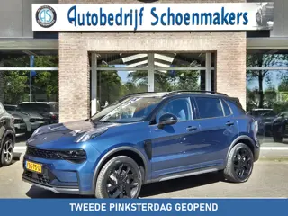 Lynk & Co 01 1.5 BLACKLINE + STUURVERWARMING MY23 360-CAMERA STUUR/STOELVERW. ROLHOES PANO/SCHUIF ME