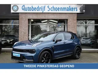 Lynk & Co 01 1.5 261PK! BLACKLINE! CAMERA STOELVERW. PANO/SCHUIF MEMORY INFINITY DAB NAVI CARPLAY EL
