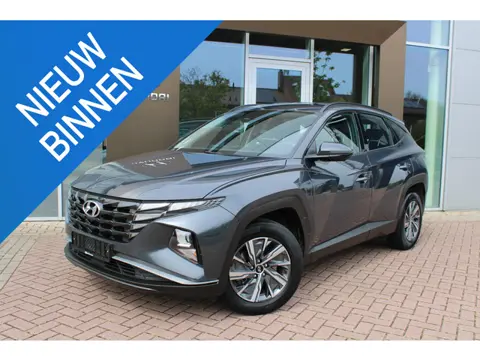 Hyundai Tucson 1.6 T-GDI 230pk Hybrid Comfort Automaat Airco Navi Camera Carplay Zeer mooi
