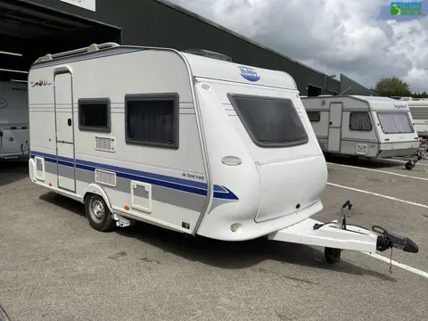 Hobby De Luxe Easy 400 SF