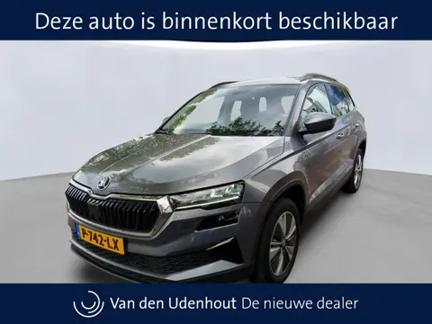 Škoda Karoq 1.5 TSI DSG ACT Business Ed. Plus | Trekhaak |  Navigatie | Full-LED | Keyless
