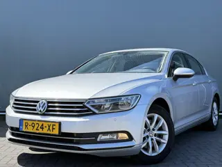 Volkswagen Passat BWJ 2017 | 1.8TSI 180PK Highline AUTOMAAT  | TREKHAAK | STOEL&STUUR VERW | VERW AC