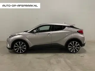 Toyota C-HR 1.8 Hybrid Executive Navi Clima Cruise Camera PDC Stoelverwarming