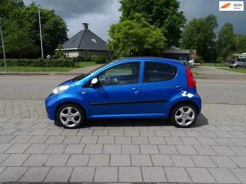 Peugeot 107 1.0-12V Sublime