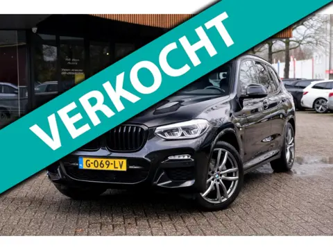BMW X3 XDrive20i High Executive Edition|Rijklaar!|M-Pakket|Pano|Winterpakket|Camera|Trekhaak
