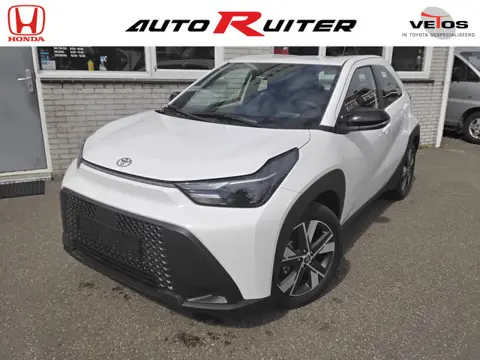 Toyota Aygo X Hybrid 115 play (bj 2026, automaat)