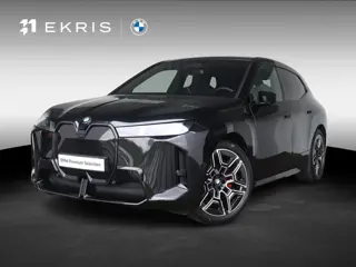 BMW iX xDrive60 | M Sportpakket Pro | Innovation Pack | Harman Kardon | Comfort Access | Soft-Close 
