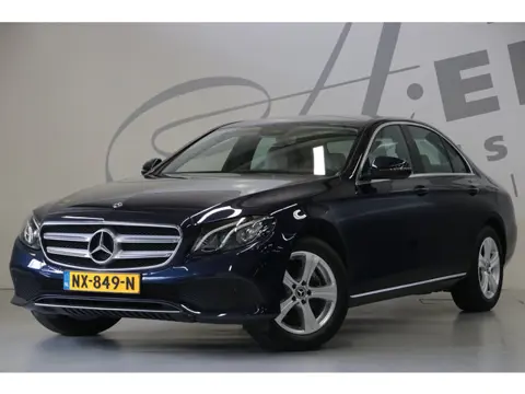 Mercedes-Benz E-klasse 200 Apple carplay/Achteruitrijcamera/AVANTGARDE/NAP/Origineel NL