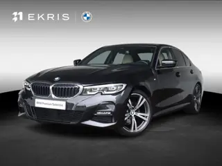 BMW 3 Serie Sedan 318i | Executive | M Sport | Parking Pack | Achteruitrijcamera | Schuif-/kanteldak