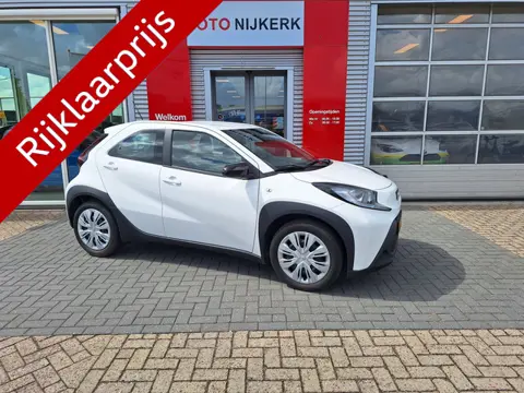 Toyota Aygo X 1.0 VVT-i MT Play (bj 2024)