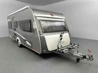 Bürstner Averso Fifty 500 TL Enkele bedden Cassetteluifel