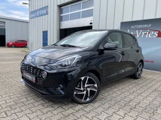 Hyundai I10 1.0 Comfort Smart / Airco / Cruise / Navi / Stoel en stuurverw. / Camera / Carplay / PDC