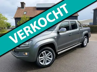 Volkswagen Amarok 2.0 TDI 180PK Highline AUTOMAAT DUBBEL-CABINE 5 PERSOONS LEER NAVI CAMERA TREKHAAK