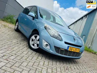 Renault Grand Scénic 1.4 TCe Sélection Business Sport 7p.