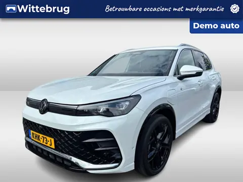 Volkswagen Tiguan 1.5 eHybrid R-Line Edition DSG Automaat Trekhaak inklapbaar / 20" York velgen /  A