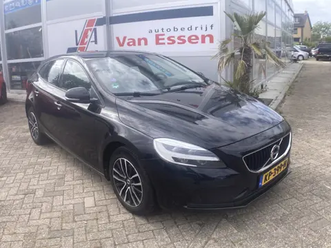 Volvo V40 2.0 T3 Momentum Navi, bleutooth, lichtmetaal