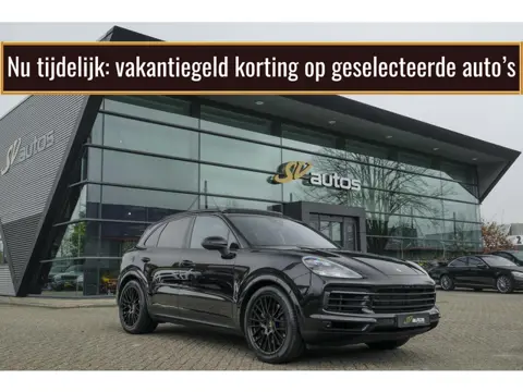 Porsche Cayenne S 2.9 S 441pk Panoramadak Trekhaak elektrisch Comfortstoelen Black edition Luchtveri