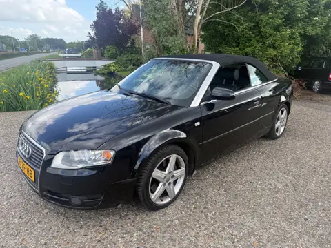 Audi A4 Cabriolet 2.0 TFSI TURBO Pro Line Exclusive