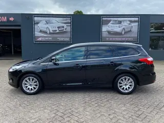 Ford Focus Wagon 1.0 EcoBoost Titanium 125 pk - Airco ecc - Cruise control - Navigatie - Bluetooth/h