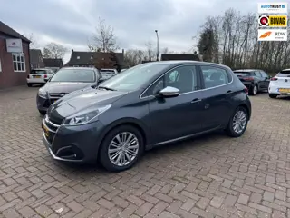 Peugeot 208 1.2 PureTech Blue Lease Premium