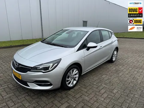Opel Astra 1.2 Edition , Navigatiesysteem, Parkeersensoren