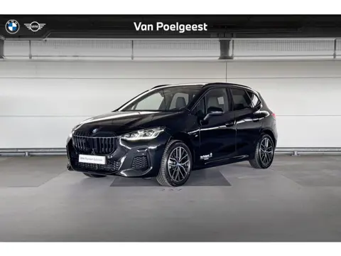 BMW 2 Serie Active Tourer 225e xDrive | Selections | Stuurwielrand verwarmd | Glazen panoramadak