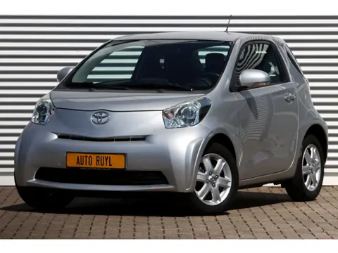 Toyota iQ 1.0 VVTi Comfort Airco (bj 2009)