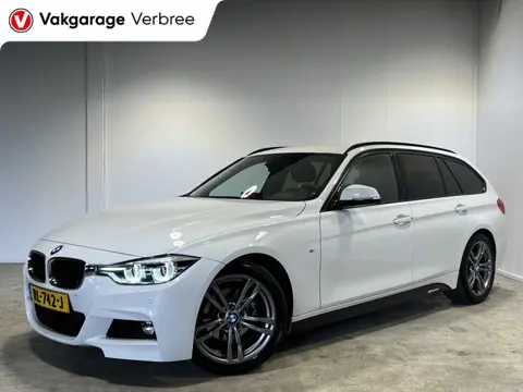 BMW 3 Serie Touring 320i Corporate Lease Executive | M-sport | LM Velgen | Voorstoelen Verwarmd | PD