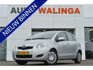 Toyota Yaris 1.3 AUTMAAT, airco, trekhaak, el. ramen, stuurbekr.