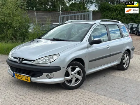 Peugeot 206 SW 1.6-16V Air-line 3 Koopje Airco Centrale Vergrendeling