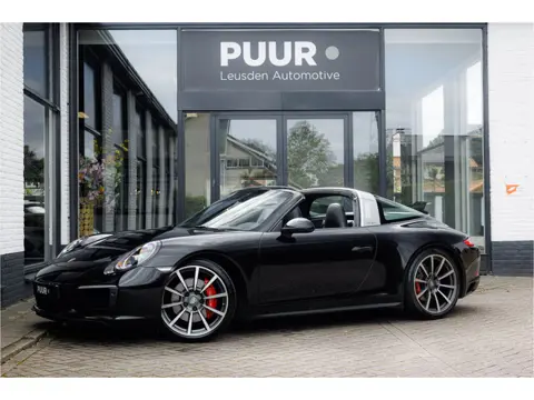 Porsche 911 3.0 Targa 4S Sport-Chrono Sportuitlaat - 18-zetels - Achterasbesturing