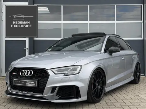 Audi RS3 Limousine 2.5 TFSI RS 3 QUATTRO | Schuif-kanteldak | CERAMIC | CarPlay | Keyless | B&O | OZ