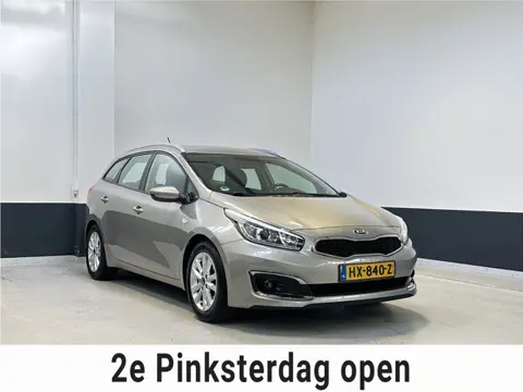 Kia Cee'd Sportswagon 1.0 T-GDi First Edition | Camera | Navigatie | LM velgen |