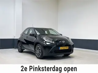 Toyota Aygo X 1.0 VVT-i MT Play |Apple Carplay/ Android auto | Bluetooth | Camera| NL | 1 Eig |