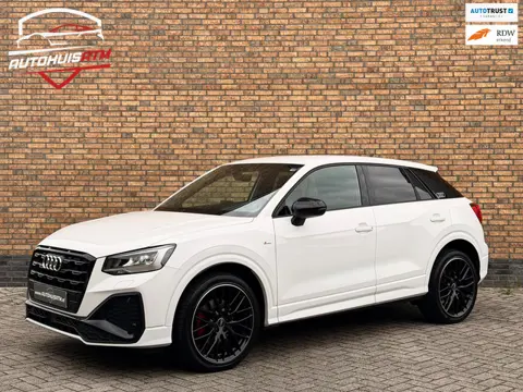Audi Q2 35 TFSI S-Line Edition Virtual Acc Led Sfeer Leder Climat