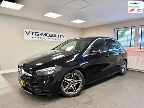 Mercedes-Benz B-klasse 180 BS AMG Line Automaat|CarPlay|Camera|LED|PDC V/A|Nieuw APK