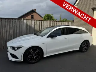 Mercedes-Benz CLA-Klasse Shooting Brake 180 AMG Aut Panoramadak Camera Navi Keyless SportLeder Night