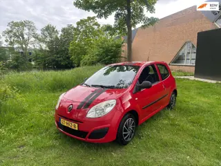 Renault Twingo 1.2 Authentique Airco Elekt ramen 151DKM NAP
